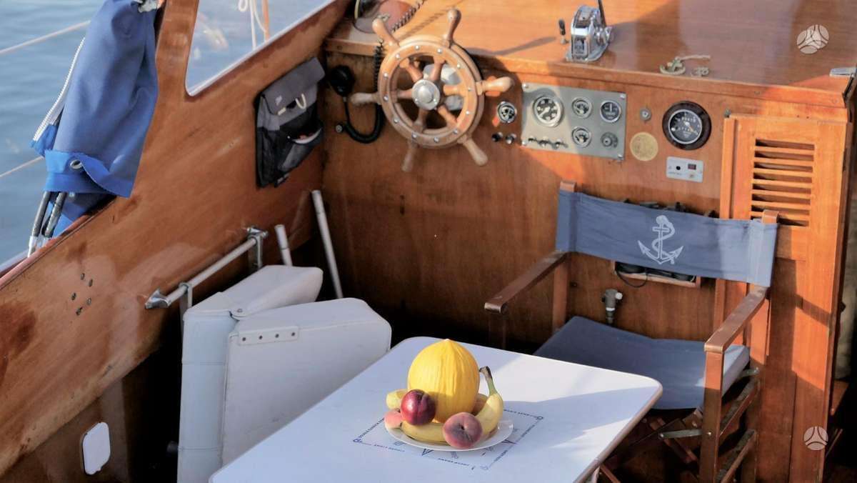 Svedija Arc 80, keelboats