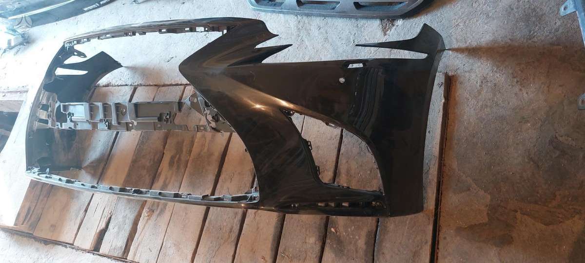 Lexus LS klasė детали кузова