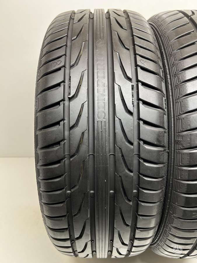 Semperit SpeedLife 2, summer 235/45 R18