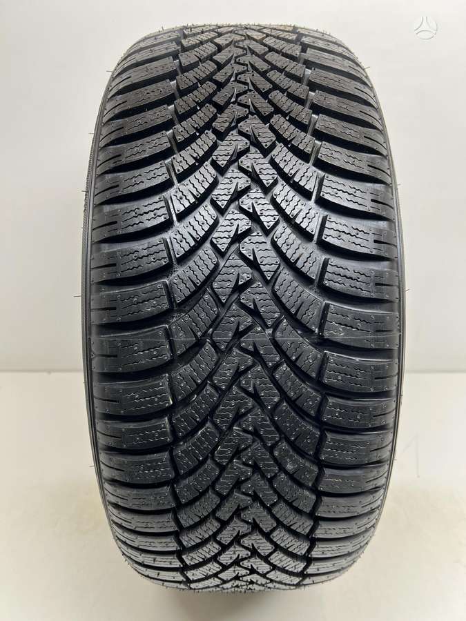 Falken EuroWinter HS01 RFT 2024m, winter 225/45 R17