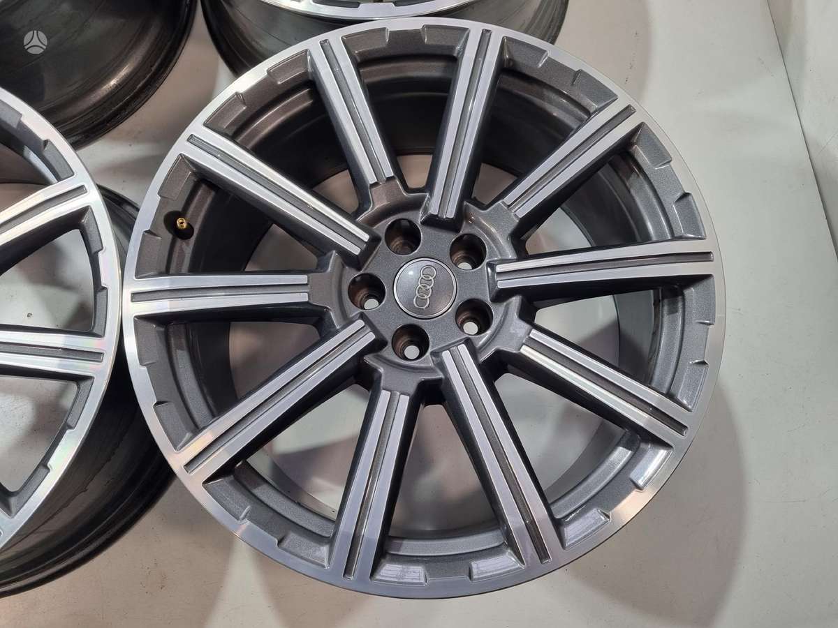 Audi Q7, R20, легкосплавные , R20