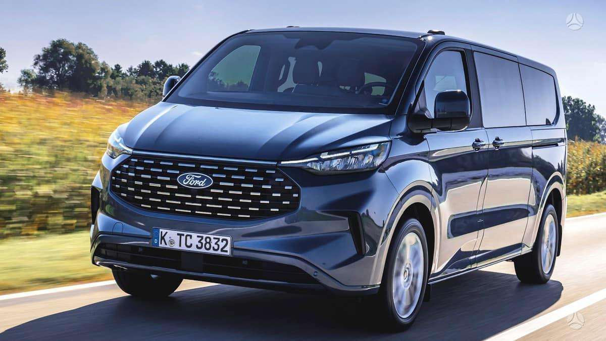 Ford Transit Custom, пассажирский микроавтобус