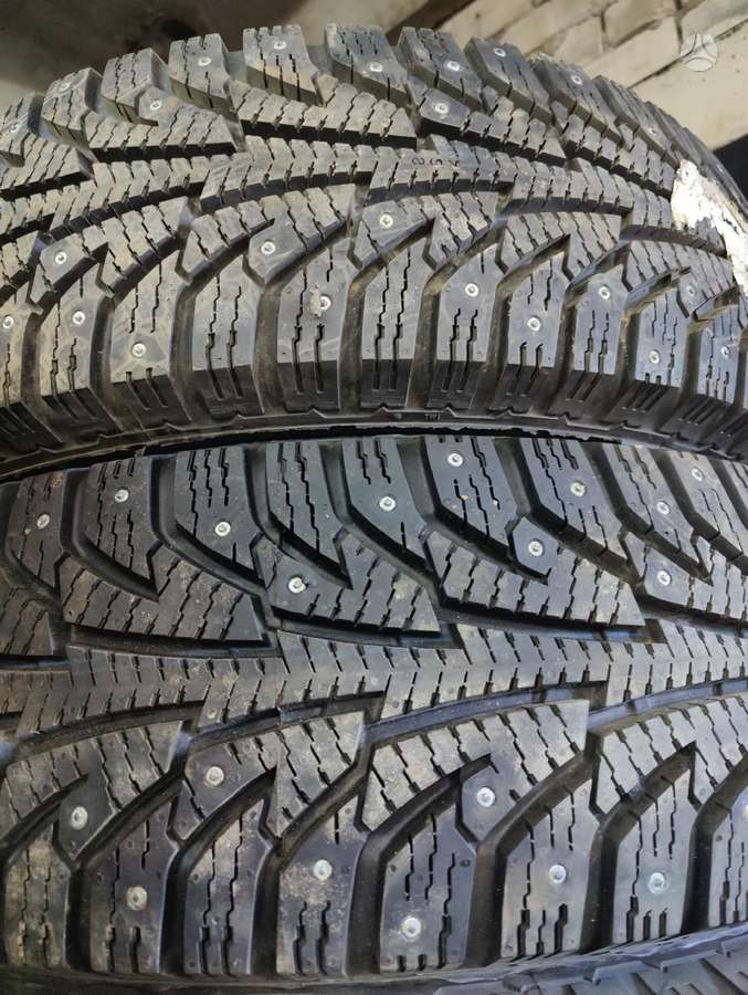 Nokian HAKKAPELIITTA C, winter 215/75 R16
