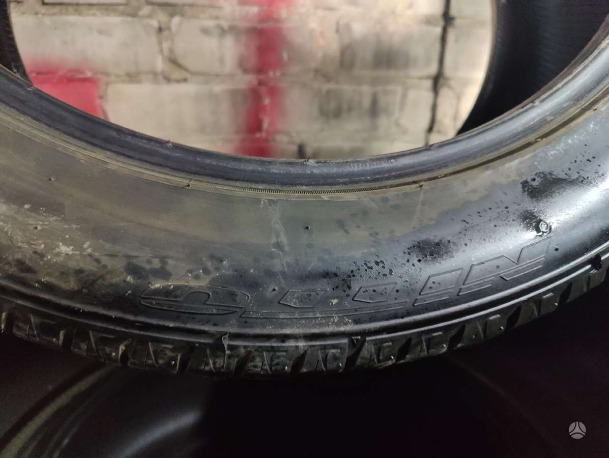 Nitto NT421Q, всесезонные 285/45 R22