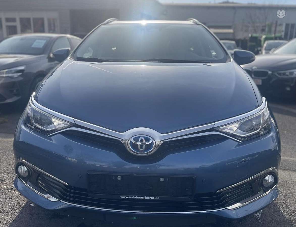 Toyota Auris, 1.8 l., Универсал