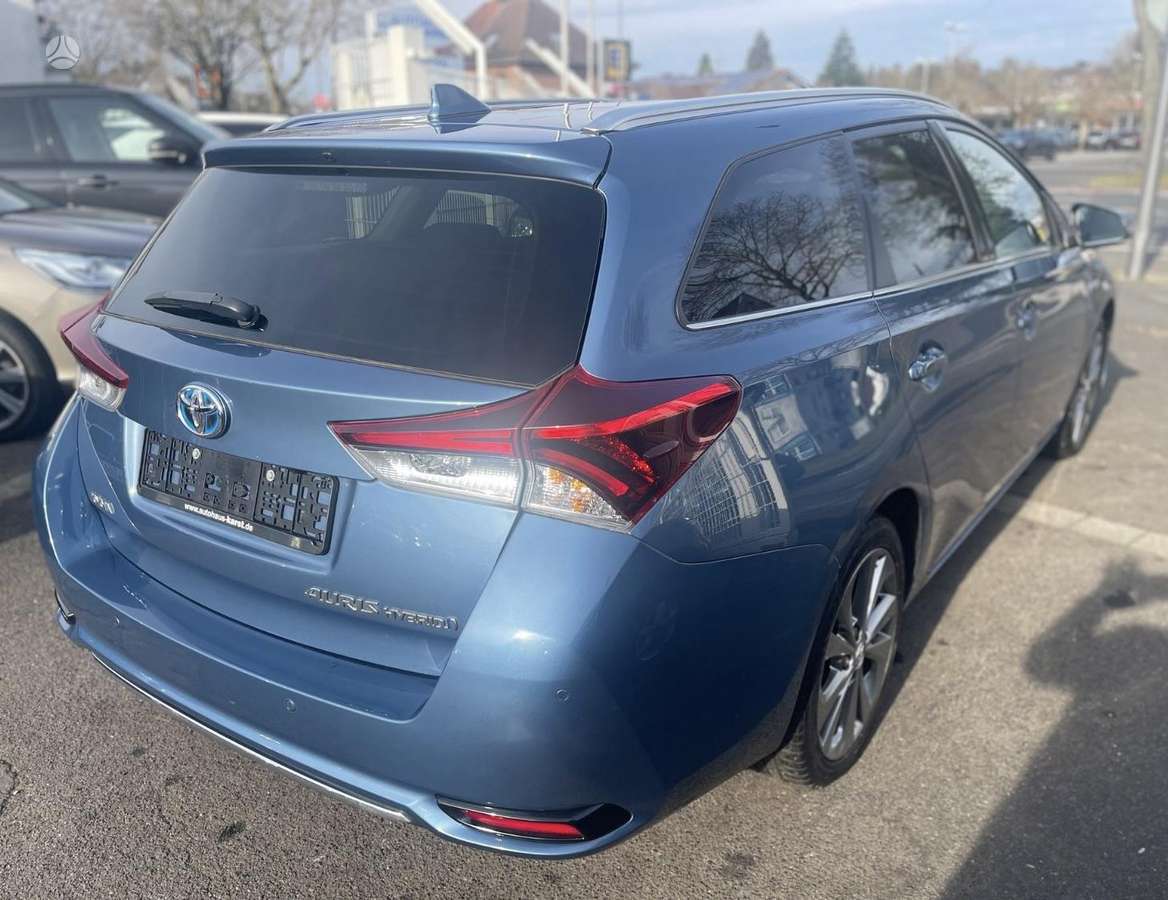 Toyota Auris, 1.8 l., Универсал