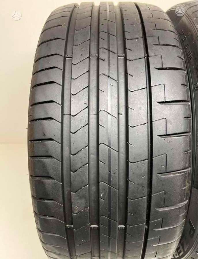 Pirelli P-Zero * 2022m, summer 235/35 R19