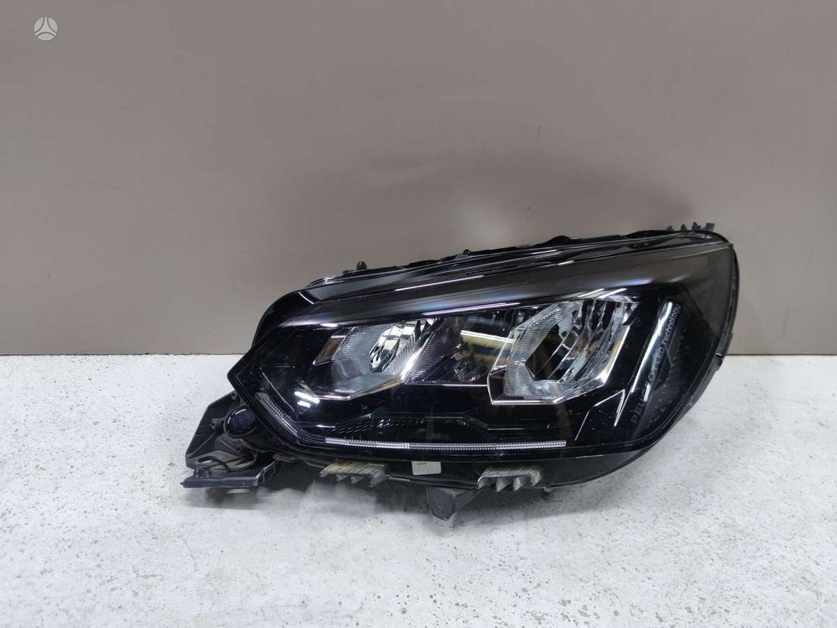 Peugeot 208 body parts