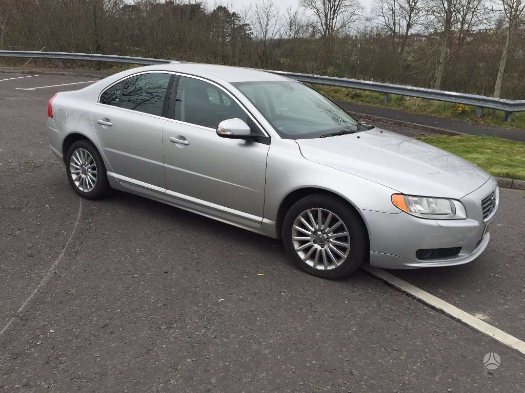 Volvo S80 for parts