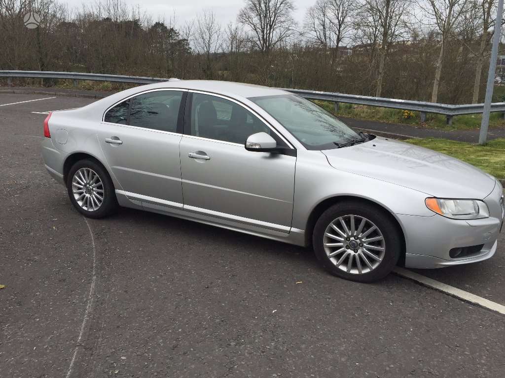 Volvo S80 for parts
