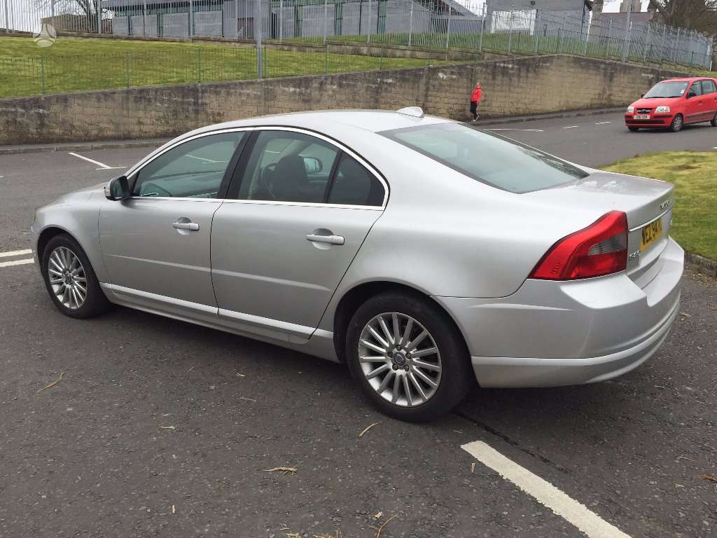 Volvo S80 for parts