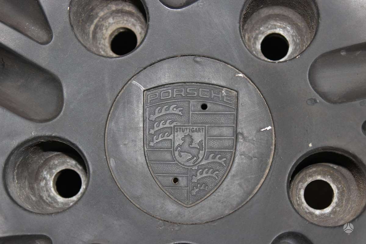Porsche, lengvojo lydinio, R18