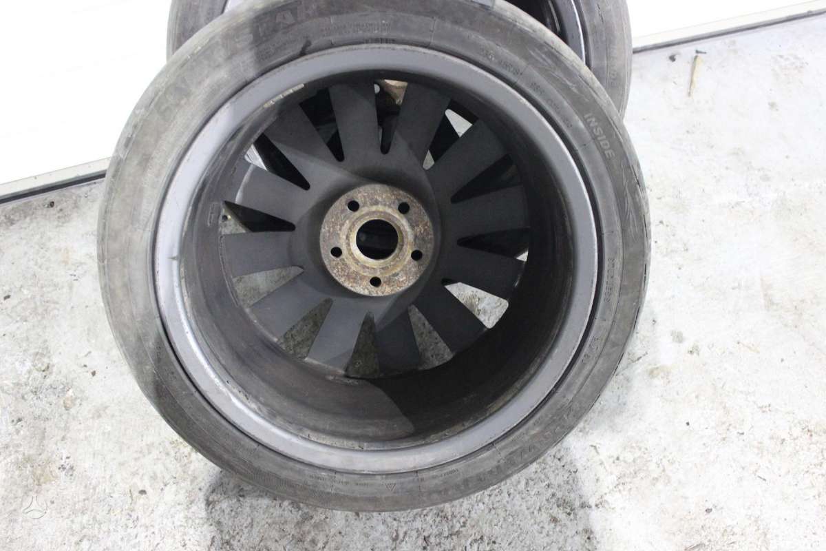 Volkswagen, light alloy, R18