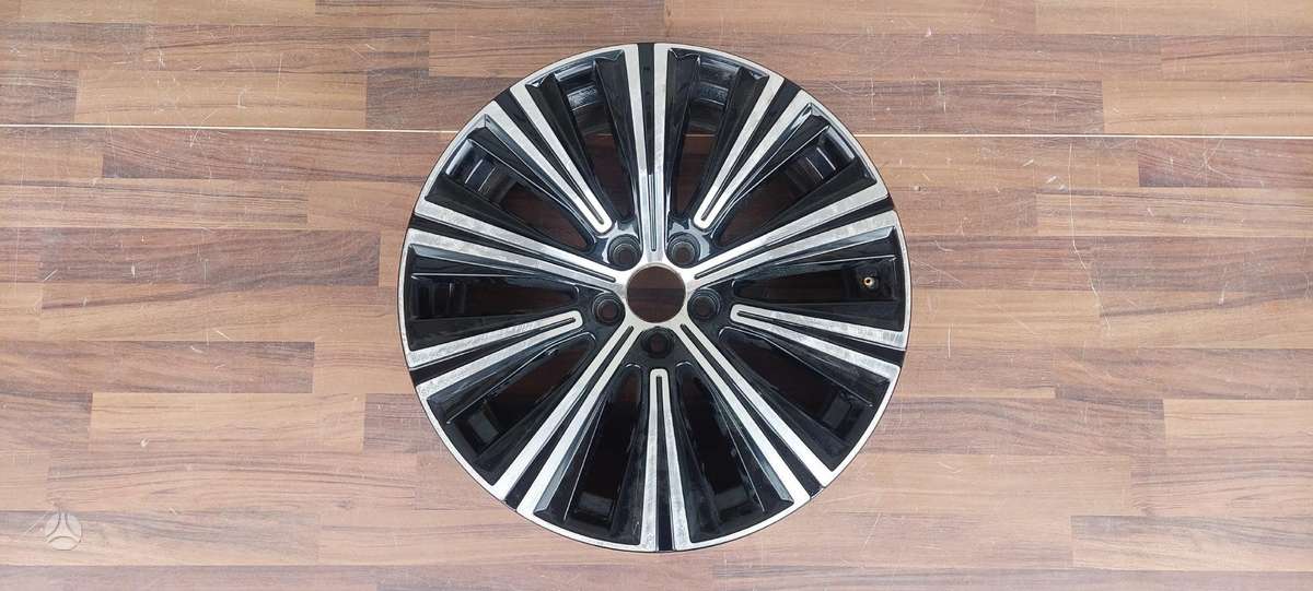 Volvo S90, 32134632, Cen22027