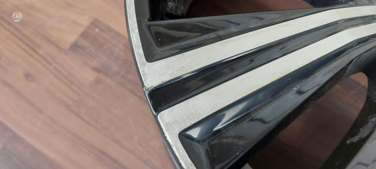 Volvo S90, 32134632, Cen22027