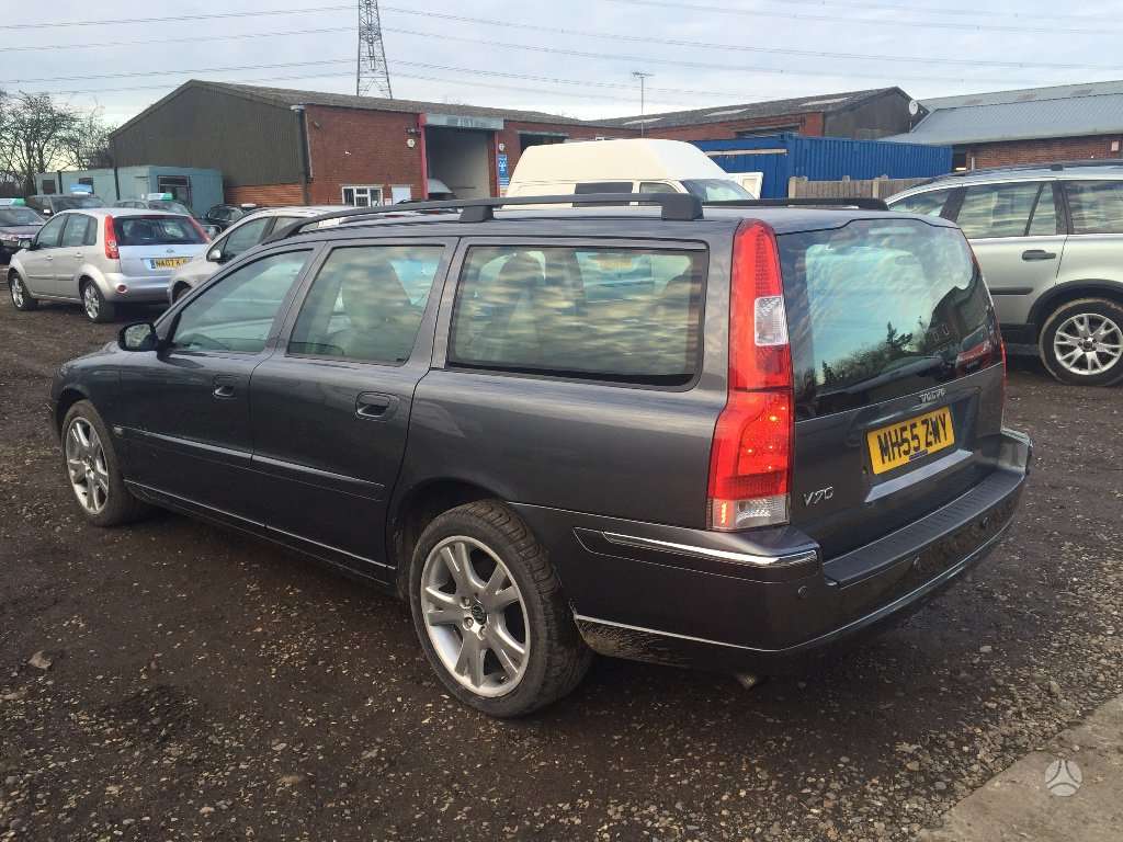Volvo V70 по частям