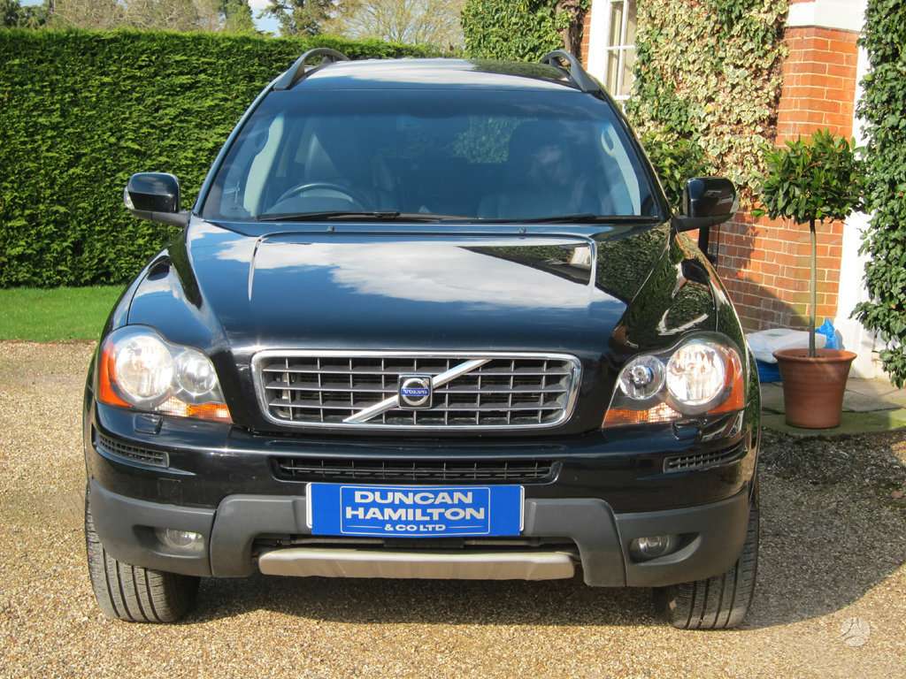 Volvo XC90 dalimis