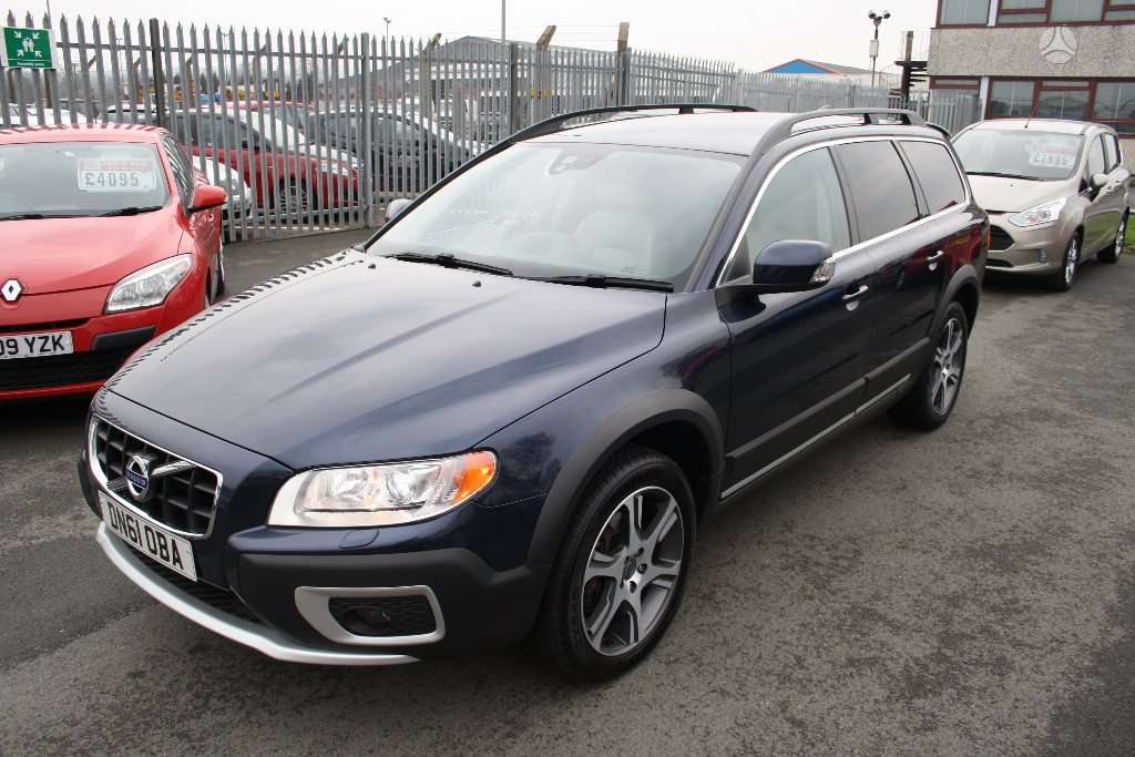 Volvo XC70 rezerves daļās