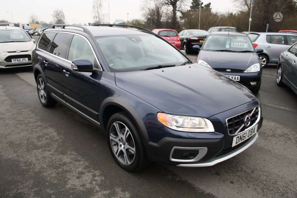 Volvo XC70 rezerves daļās