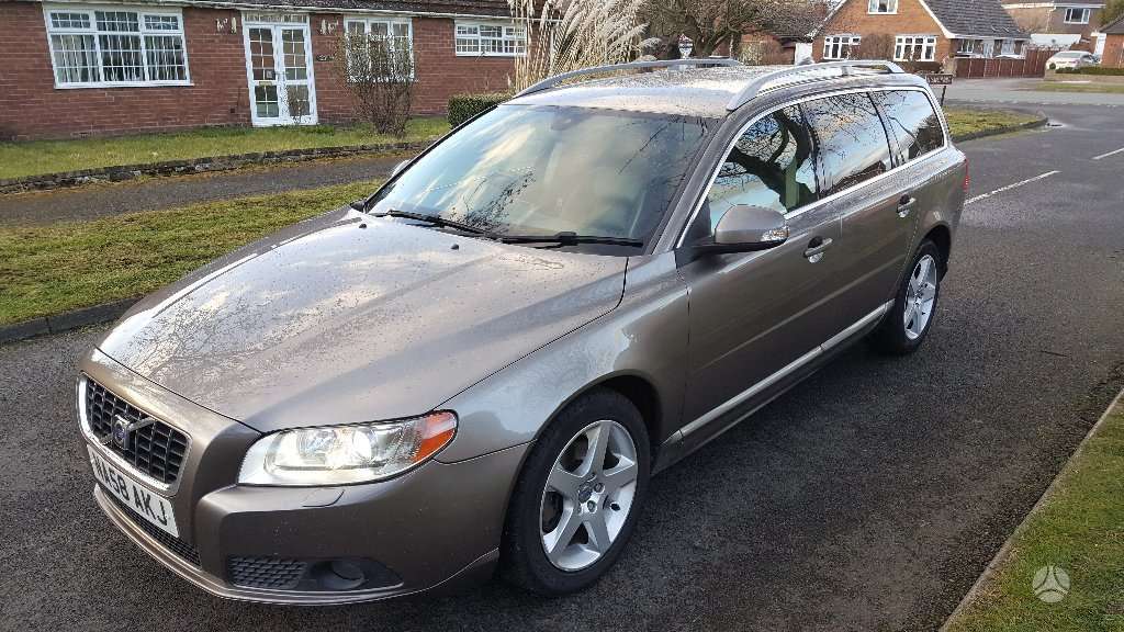 Volvo V70 dalimis