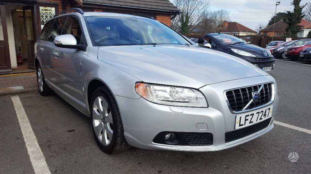Volvo V70 dalimis