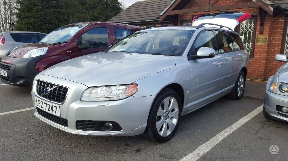 Volvo V70 по частям