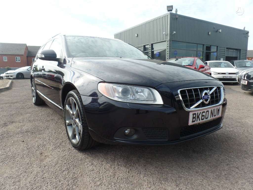 Volvo V70 dalimis