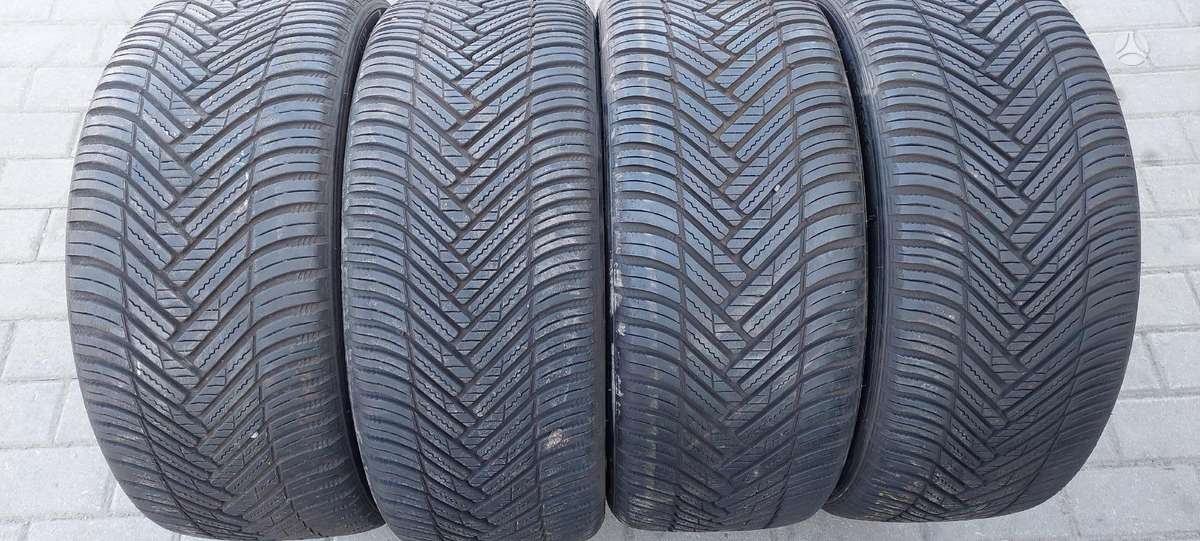 Hankook, universalios 225/40 R18