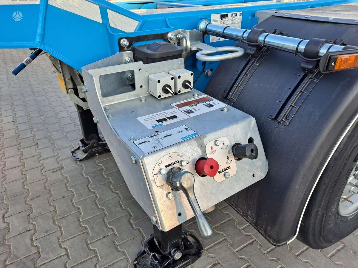 D-TEC CT-521, container