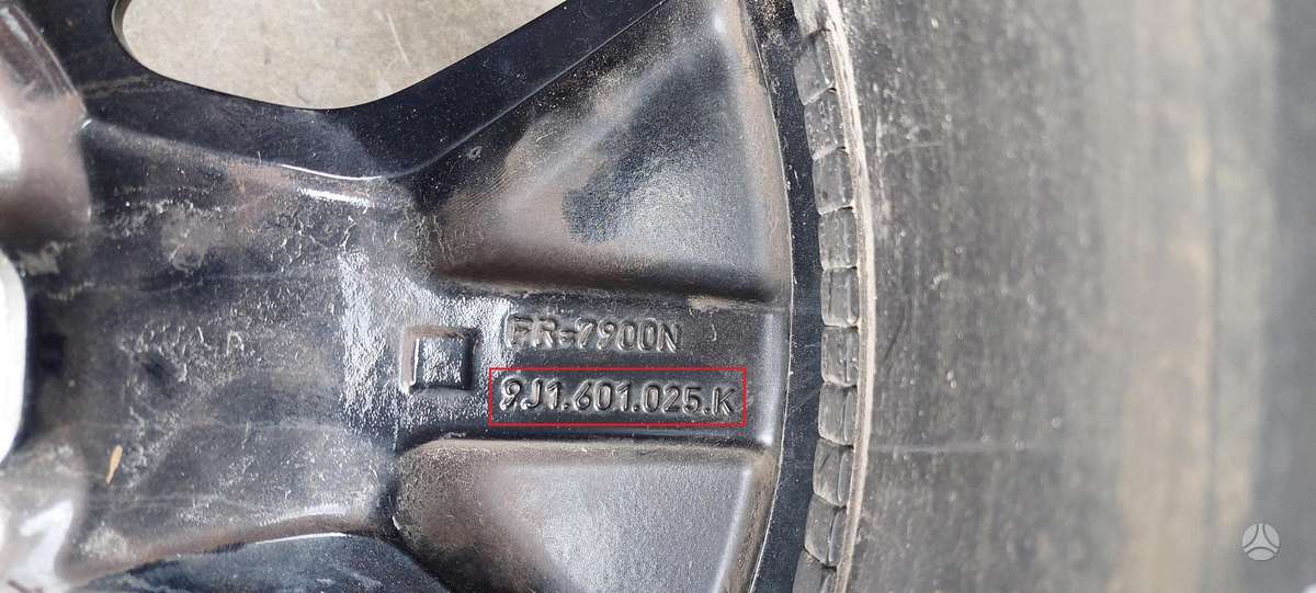 Porsche Taycan, 9J1601025K, Cen22285