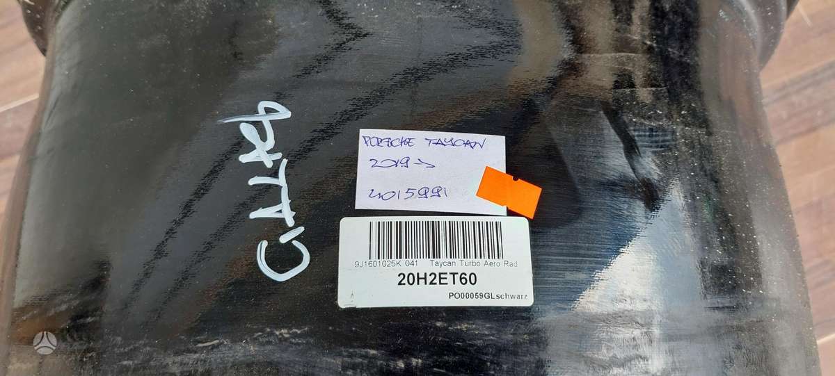 Porsche Taycan, 9J1601025K, Cen22285