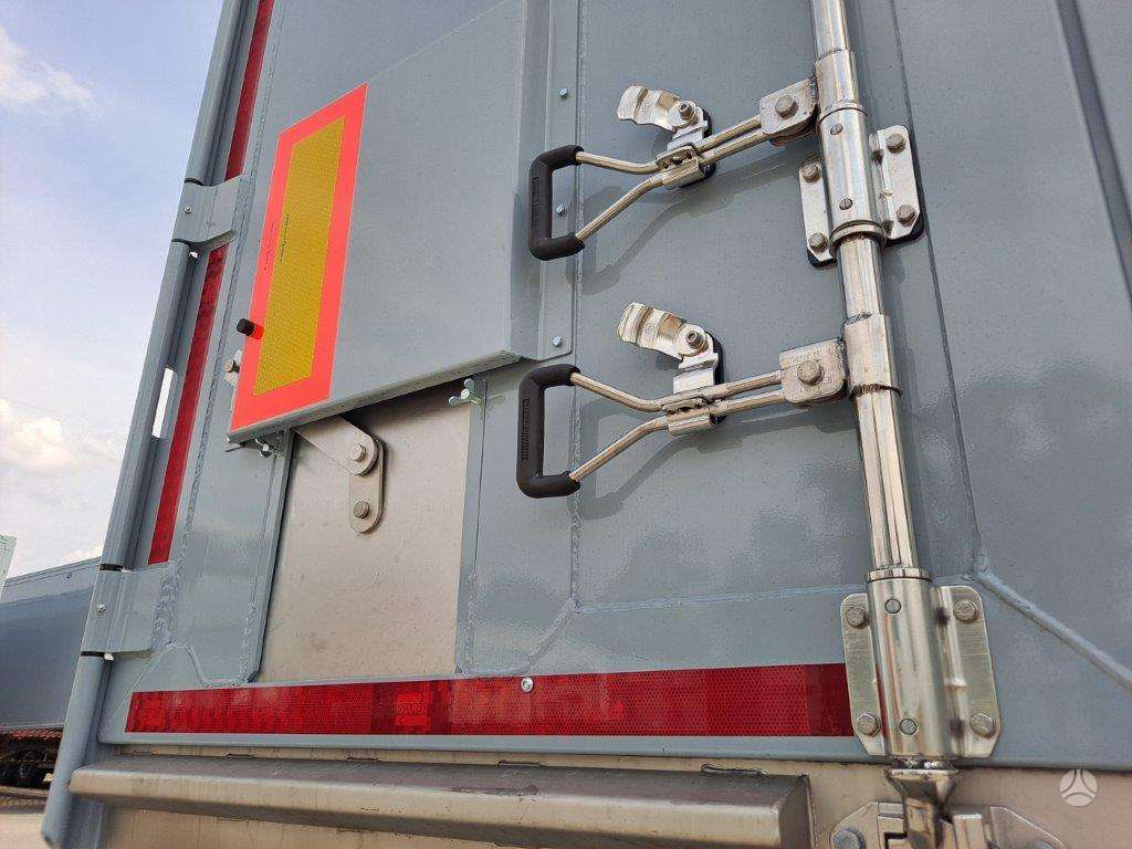 Kraker CF-Z Agri, with moving floor