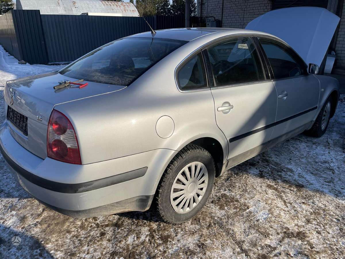 Volkswagen Passat dalimis