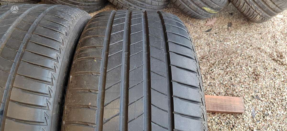 Bridgestone Turanza T005, летние 235/50 R19