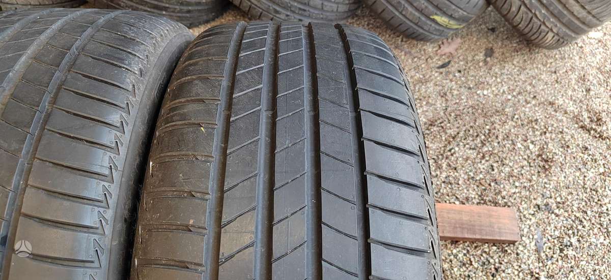 Bridgestone Turanza T005, summer 235/50 R19