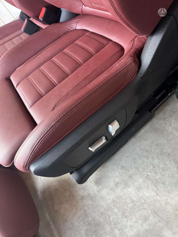 BMW 440 Gran Coupe interior parts