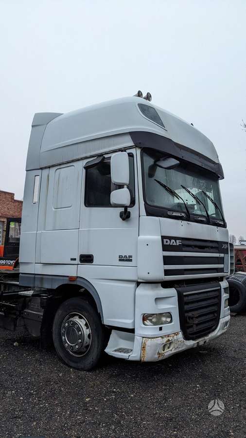 DAF XF 105.460, vilkikai