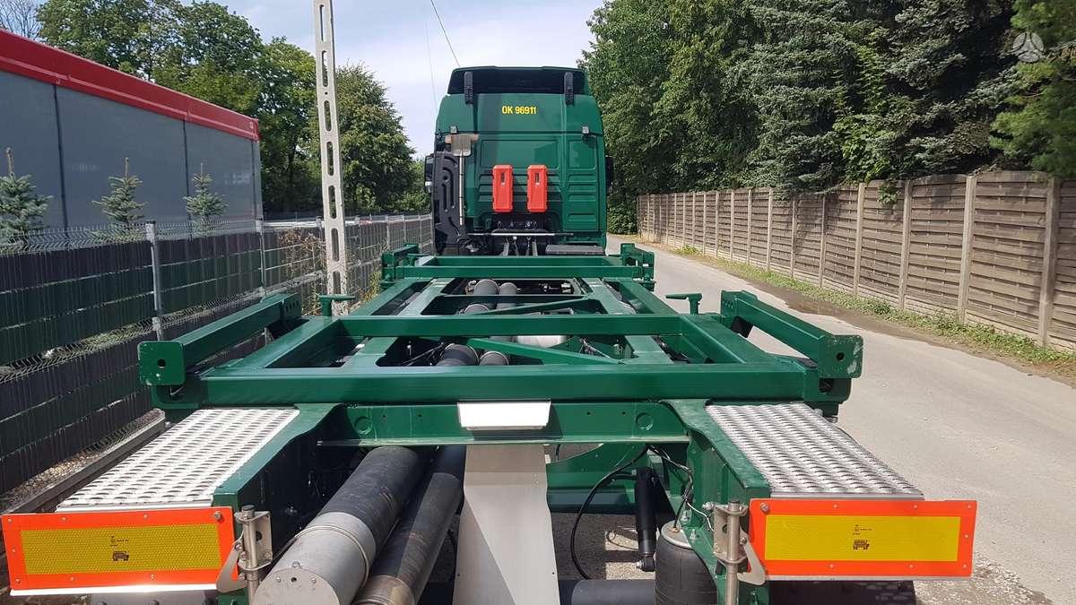 D-TEC D-TEC rėmo adapteris 20ft->10ft, konteinerių gabenimo