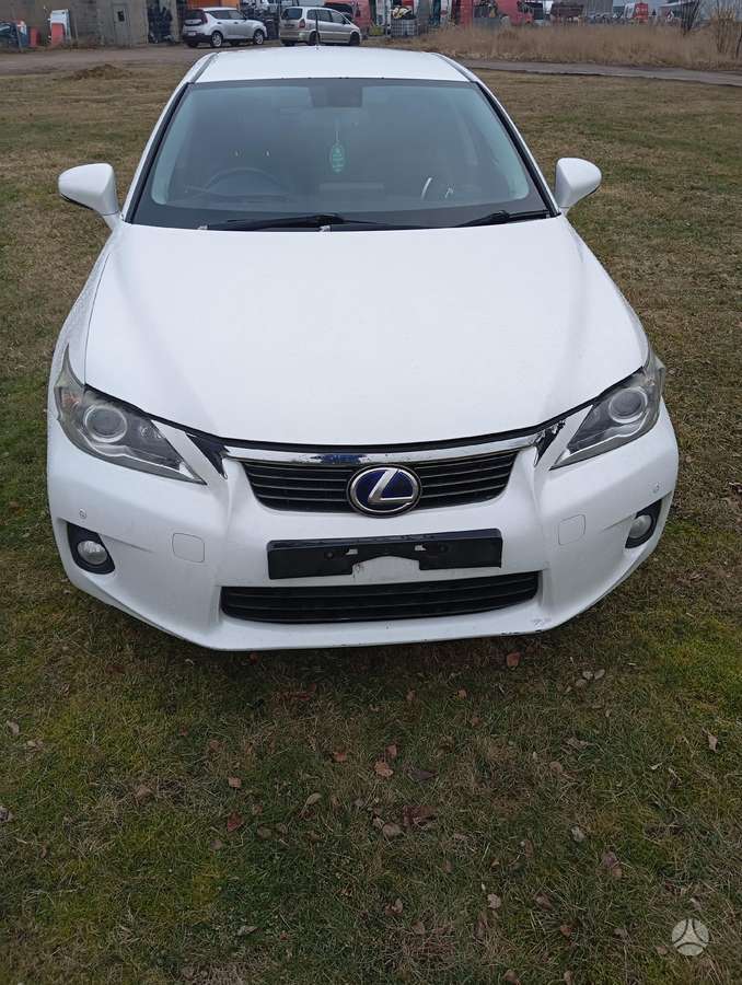 Lexus CT 200h elektros sistemos dalys