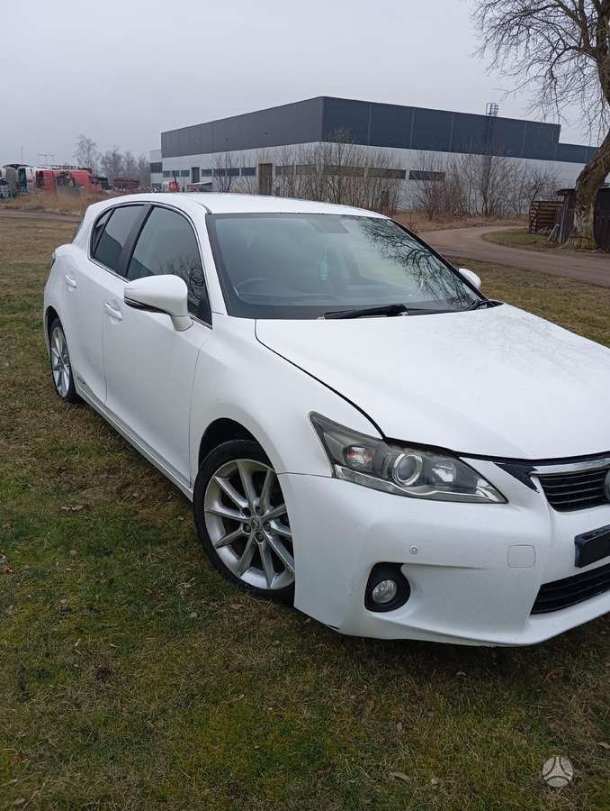 Lexus CT 200h elektros sistemos dalys