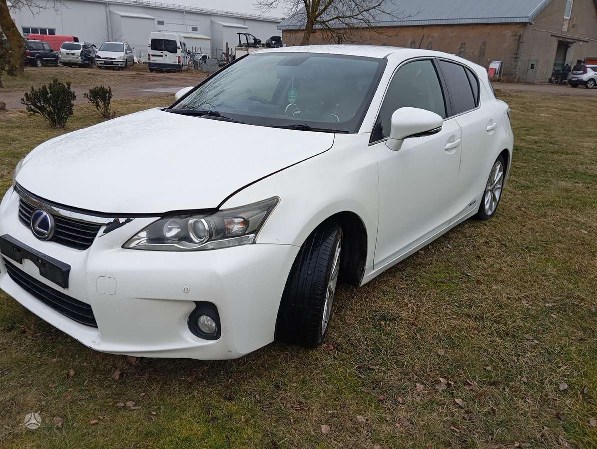 Lexus CT 200h elektros sistemos dalys