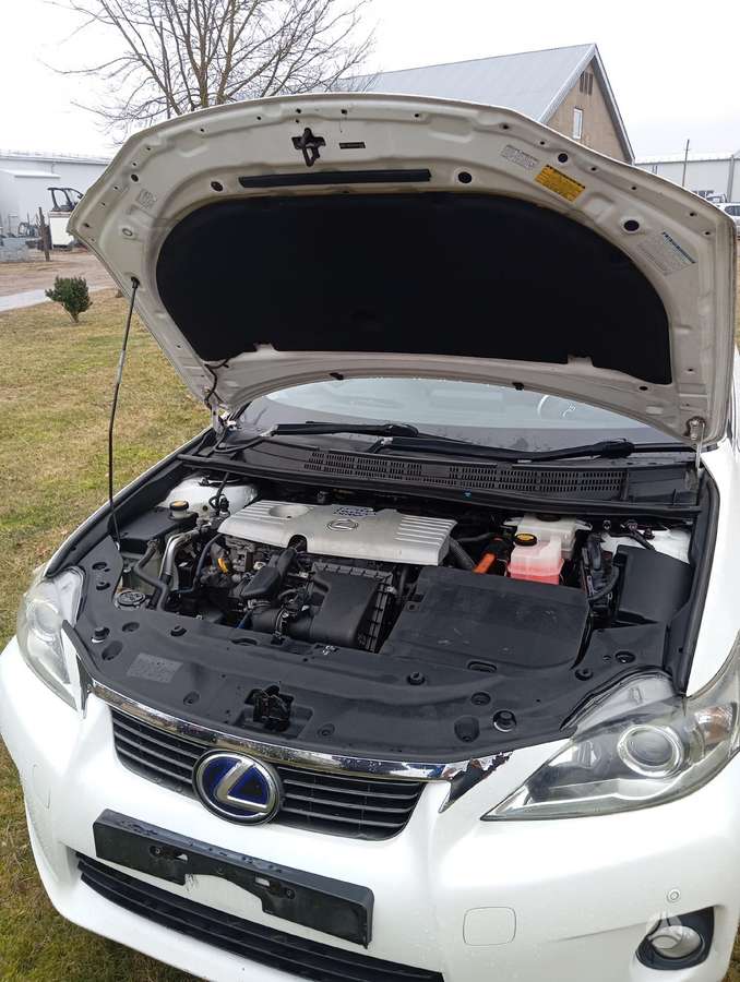Lexus CT 200h elektros sistemos dalys