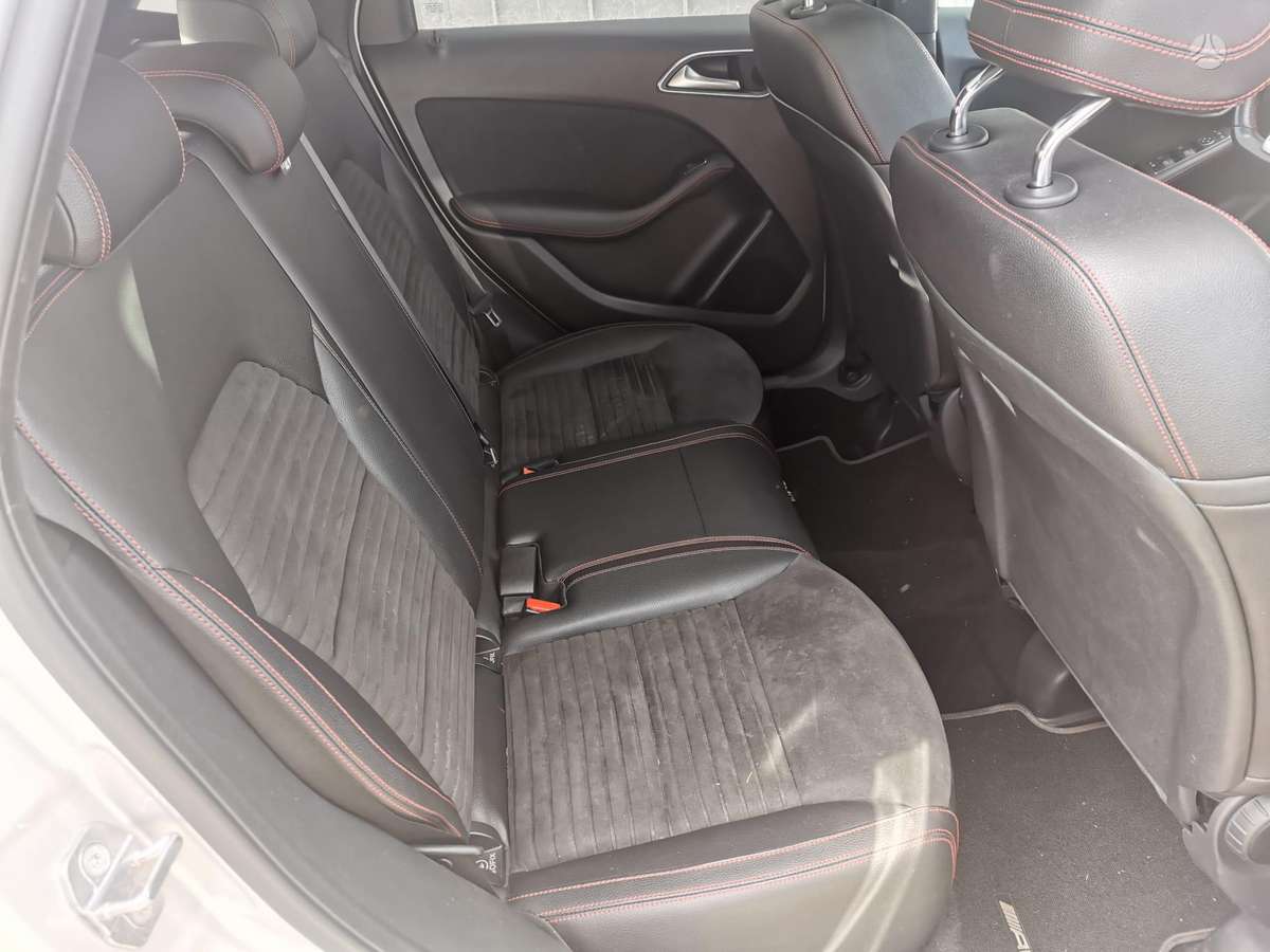 Mercedes-Benz B200 по частям