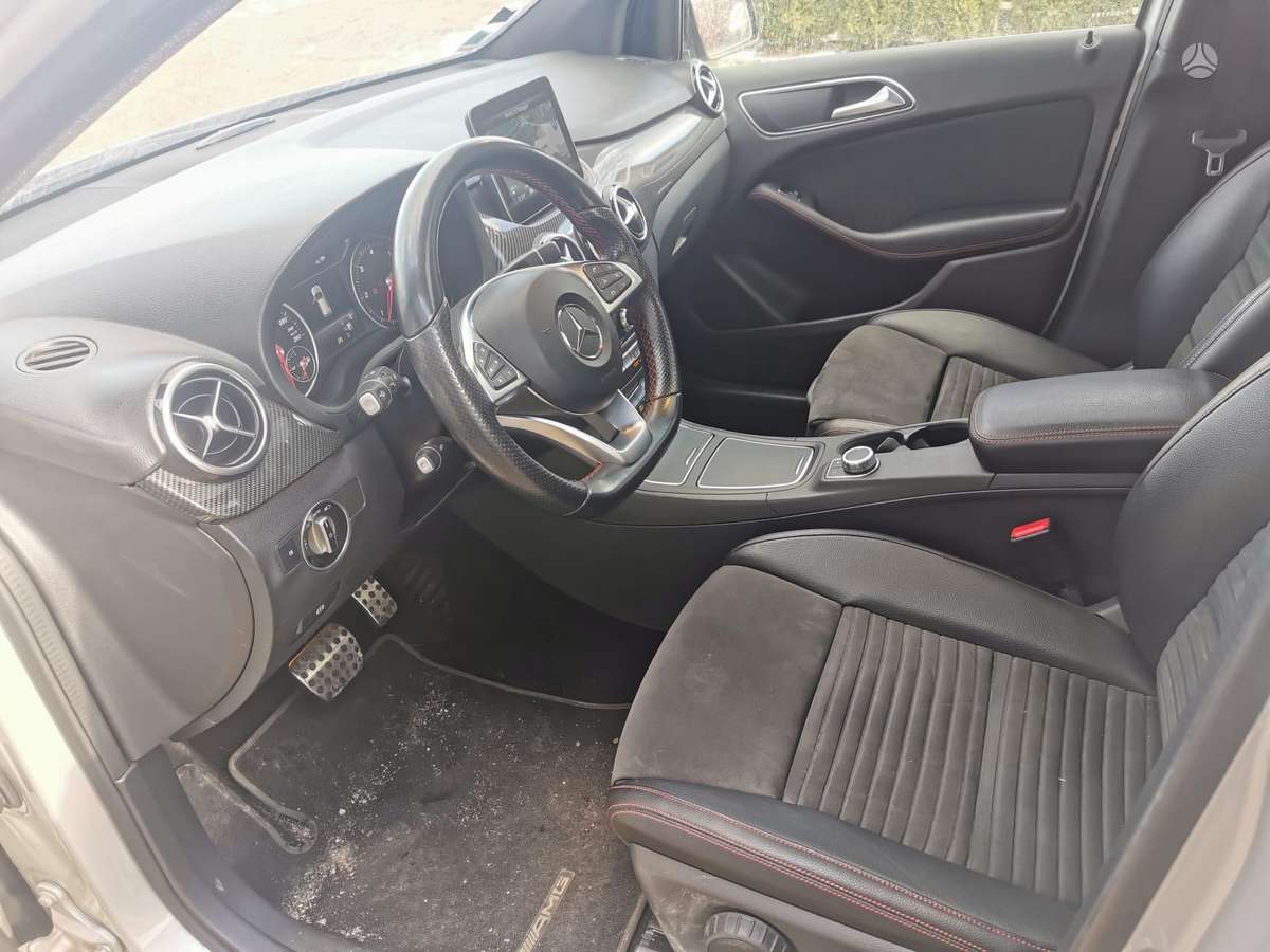 Mercedes-Benz B200 по частям