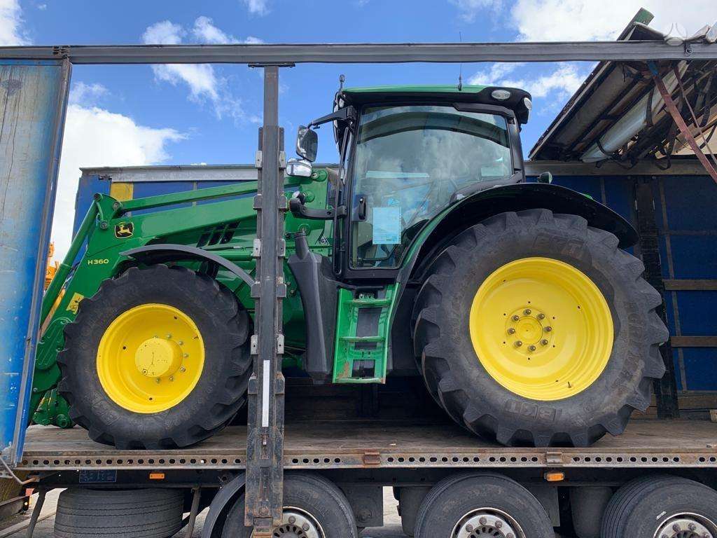John Deere John Deere, тракторы