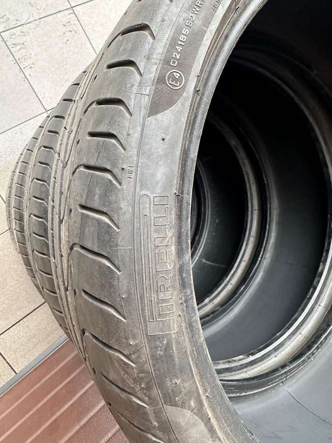 Pirelli P ZERO, летние 245/35 R21