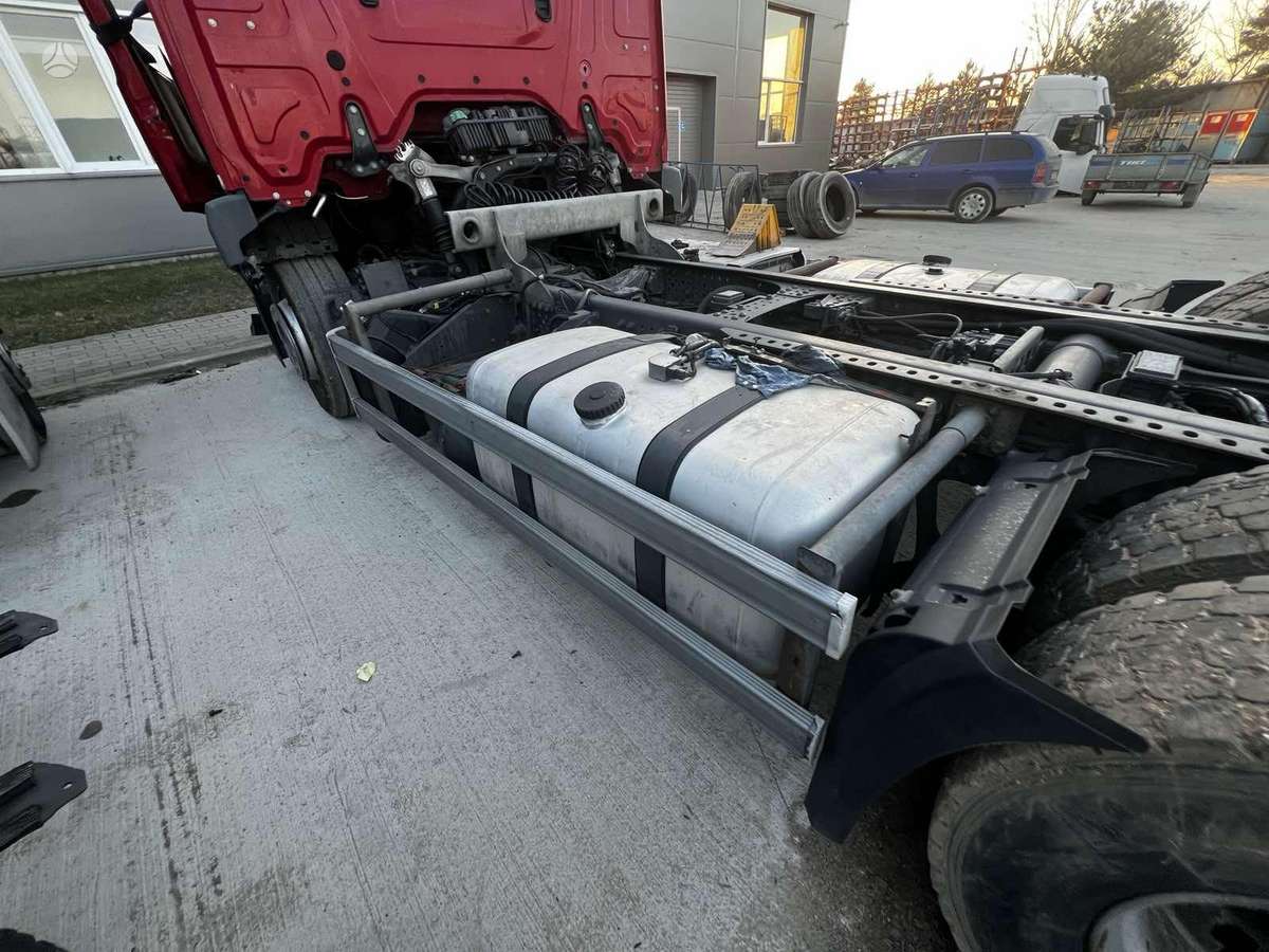 Mercedes-Benz ACTROS, тягачи