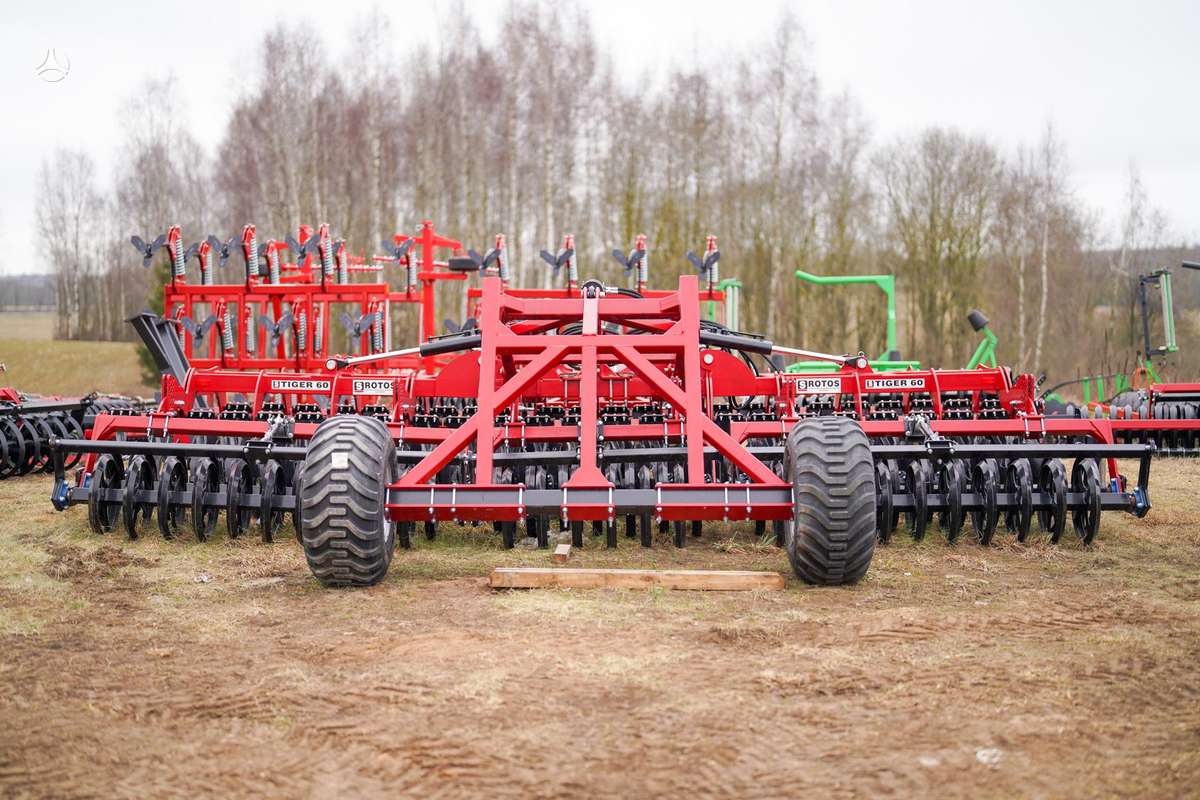 Strumyk TIGER TH II 60, scrapers, scrubbers