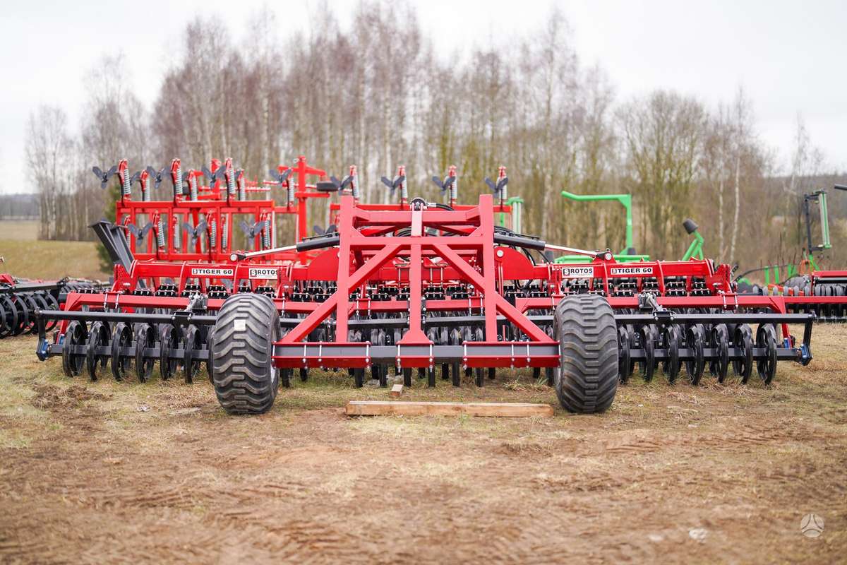 Strumyk TIGER TH II 60, скребки, скрубберы