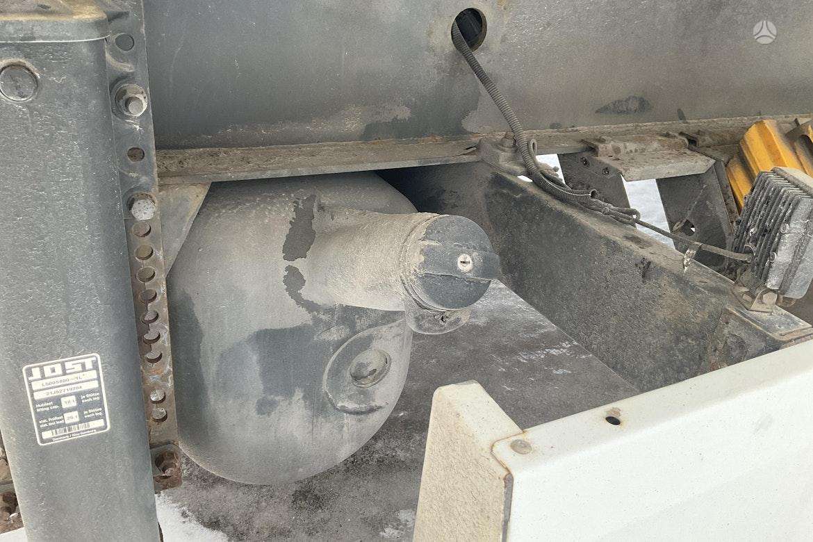 Krone SZ, refrigerated